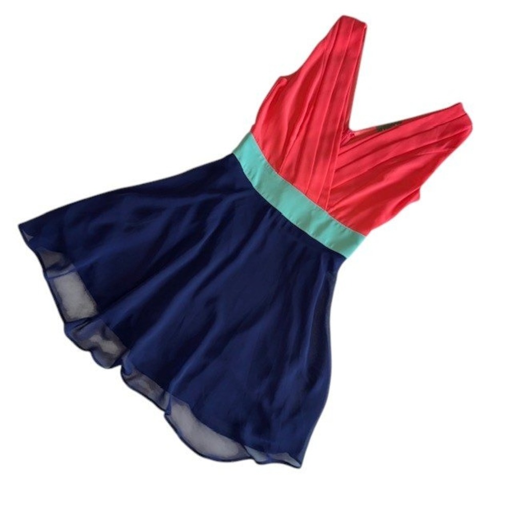 Maude Dress Color Block V Neck Sleeveless‎ Party Dress Size Sm